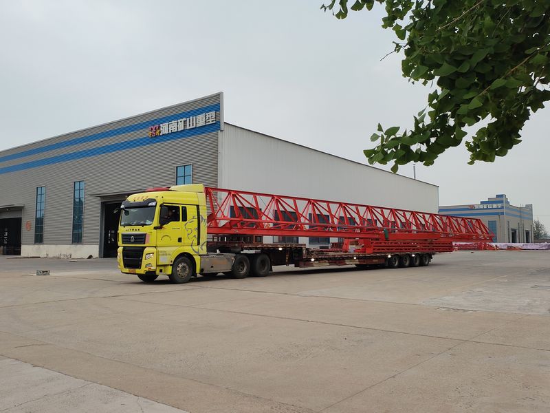 電動葫蘆門式起重機  MH10t—26m 單懸6米 制作完成，發(fā)往湖北省黃岡市交付客戶使用。